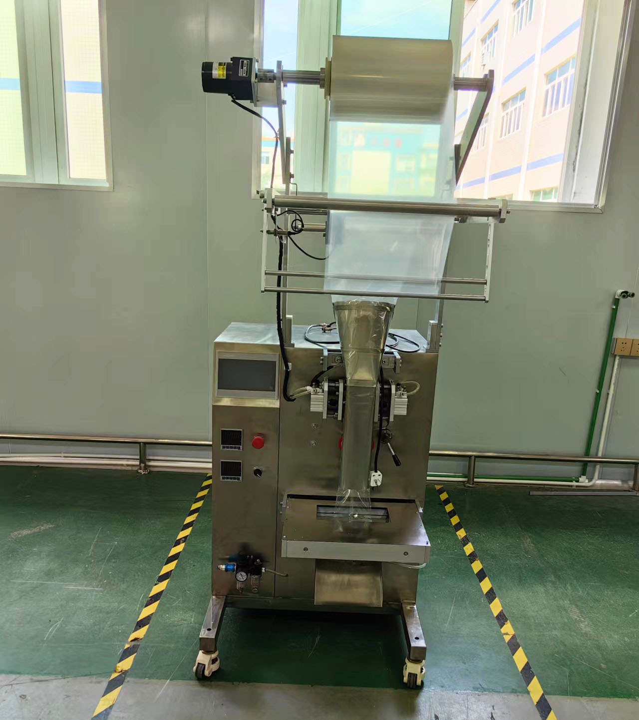 YX309 Automatic Packaging Machine